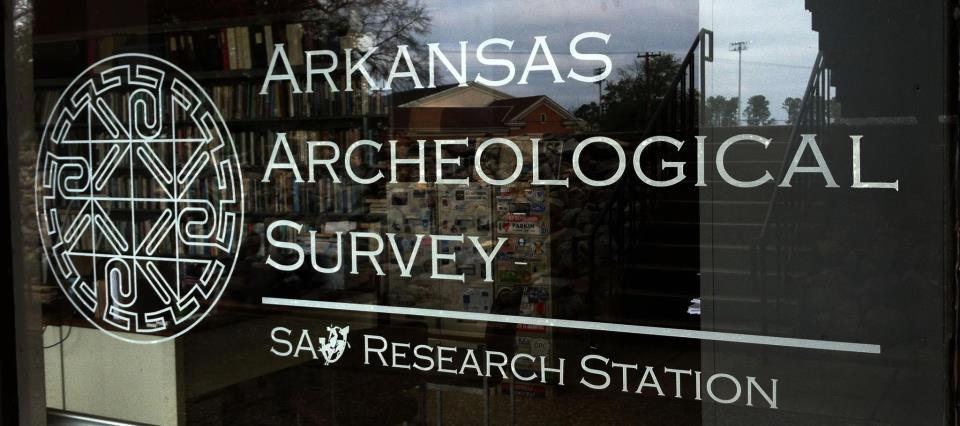 The sign at the AAS-SAU Research Station